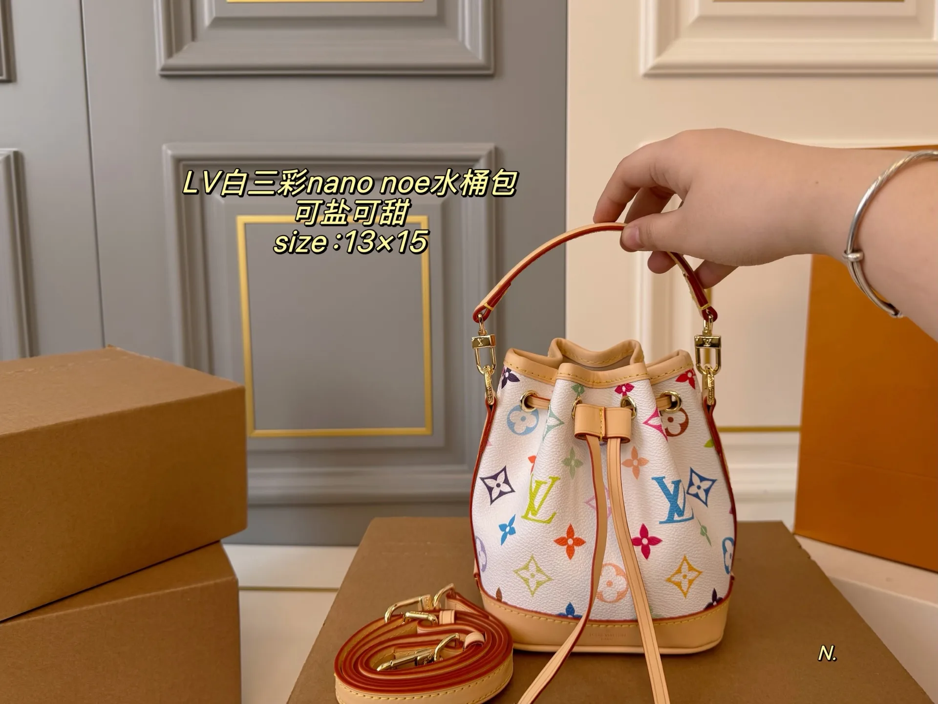 SoftTouch Louis Vuitton Bucket Bag 128