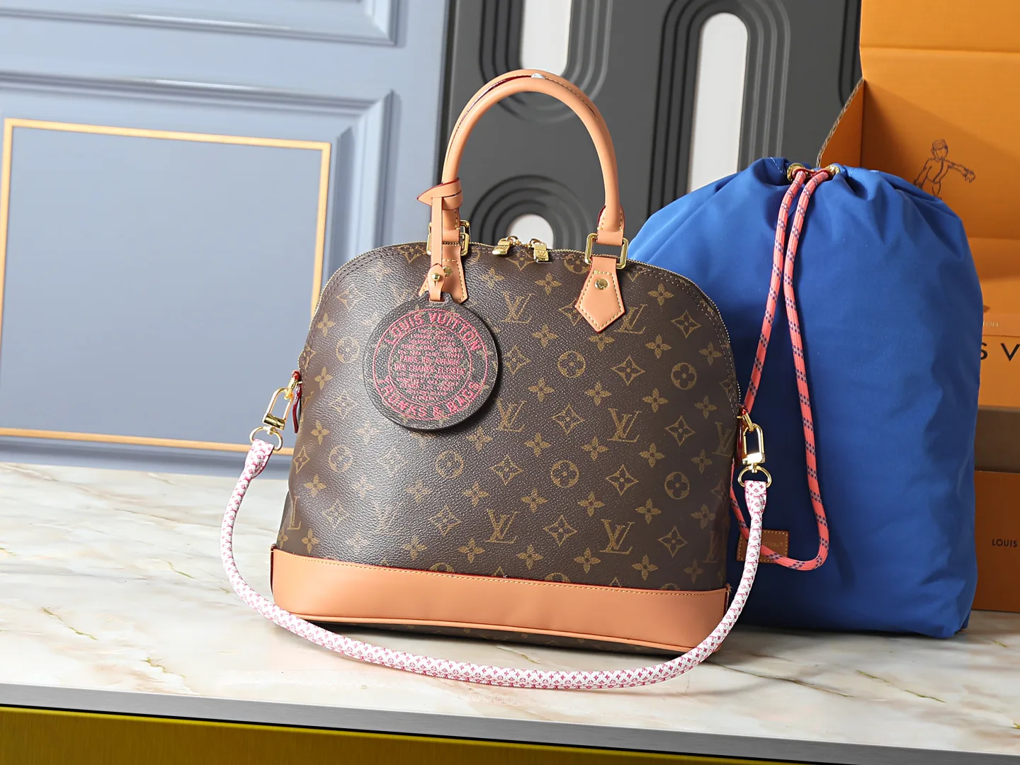 HighQuality Louis Vuitton Canvas Bag 133
