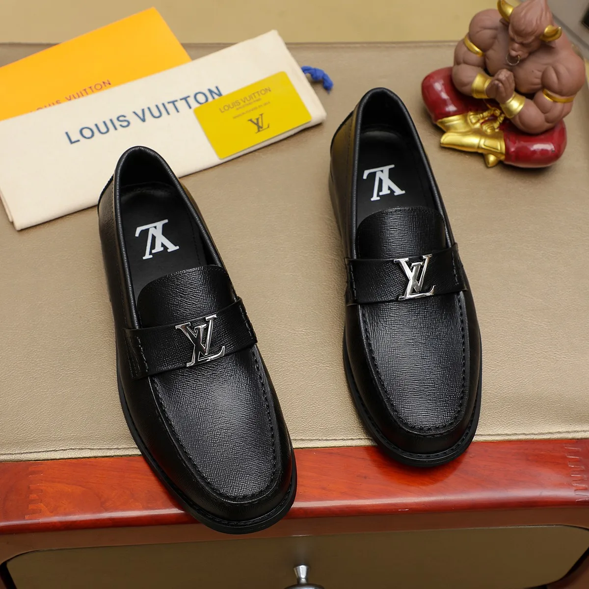 Louis Vuitton  Shoes Snug 163