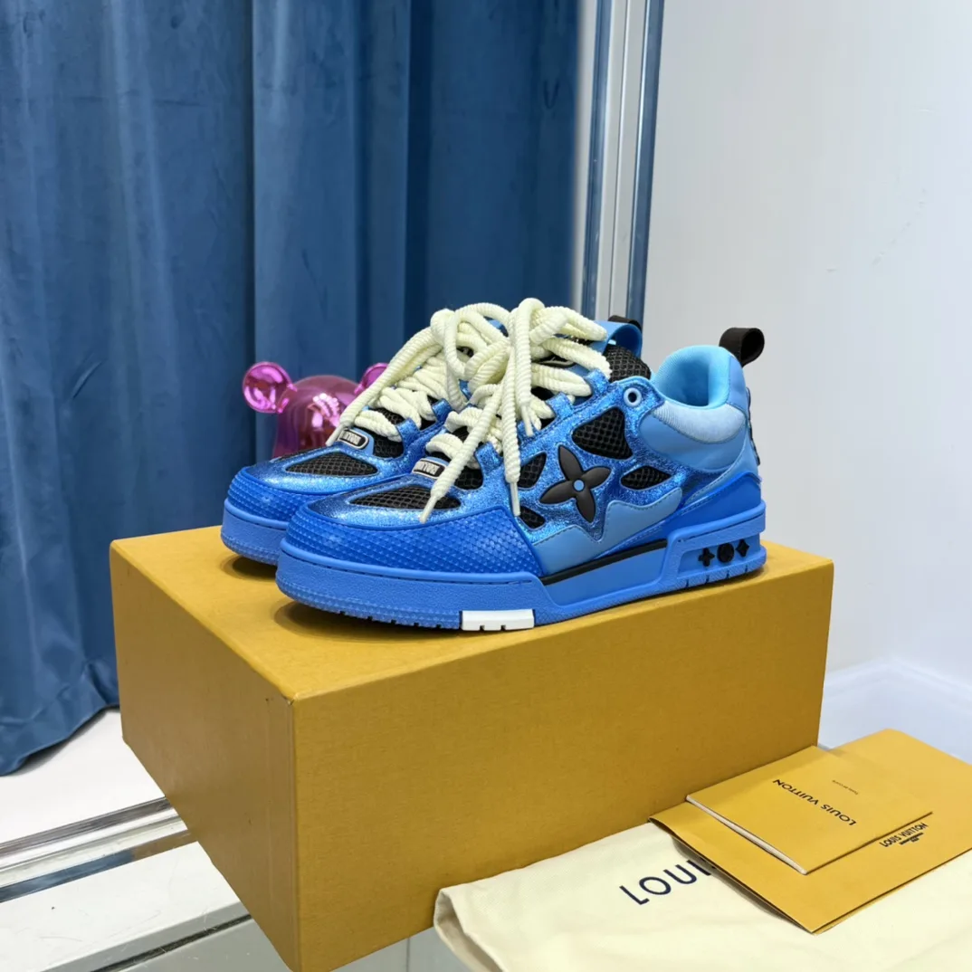 Unisex Louis Vuitton  Shoes 166