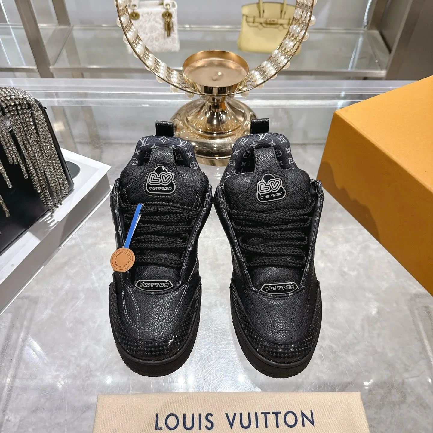 Louis Vuitton  Shoes Durable 171