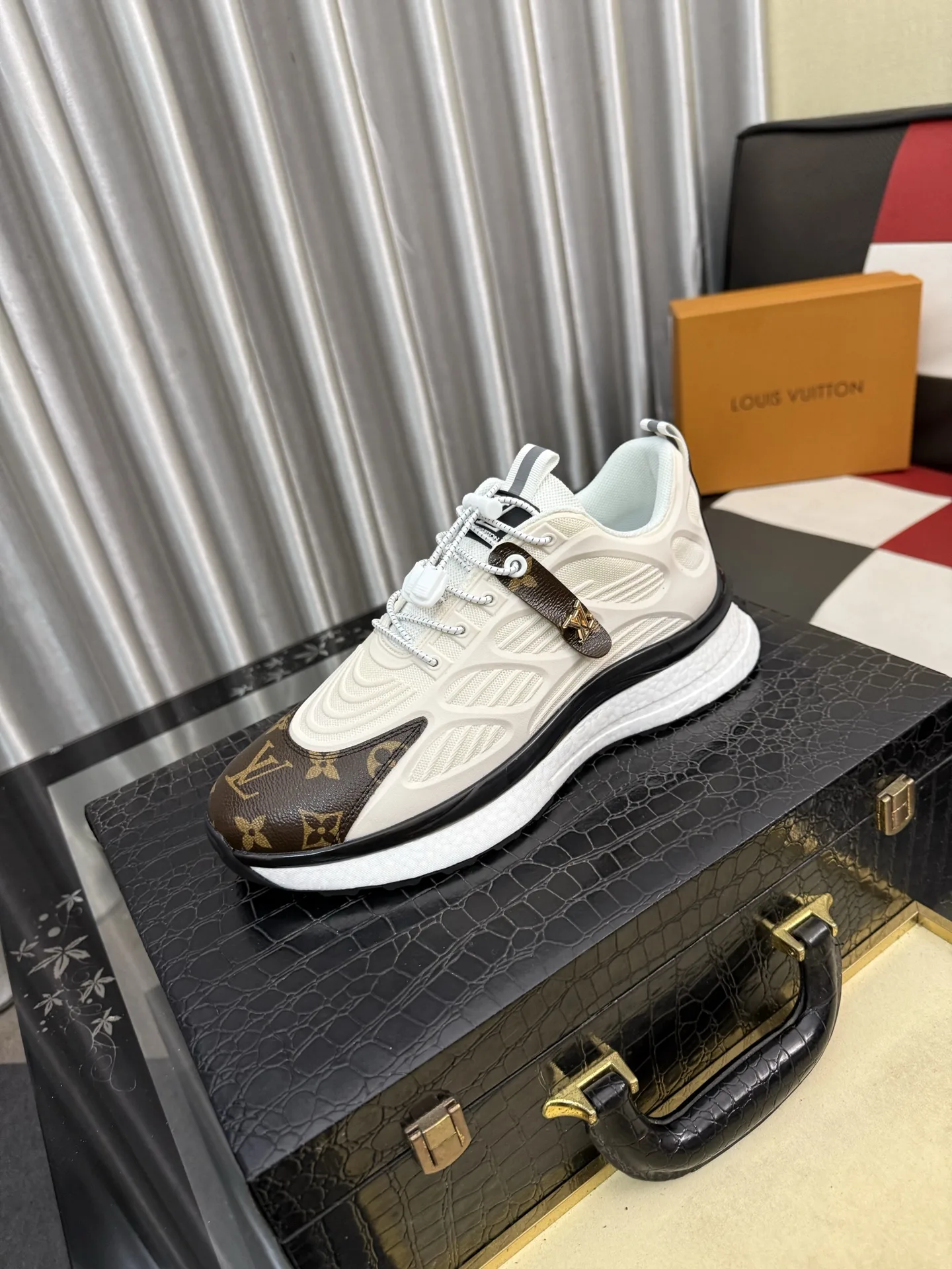 Trendsetting Louis Vuitton  Shoes 155