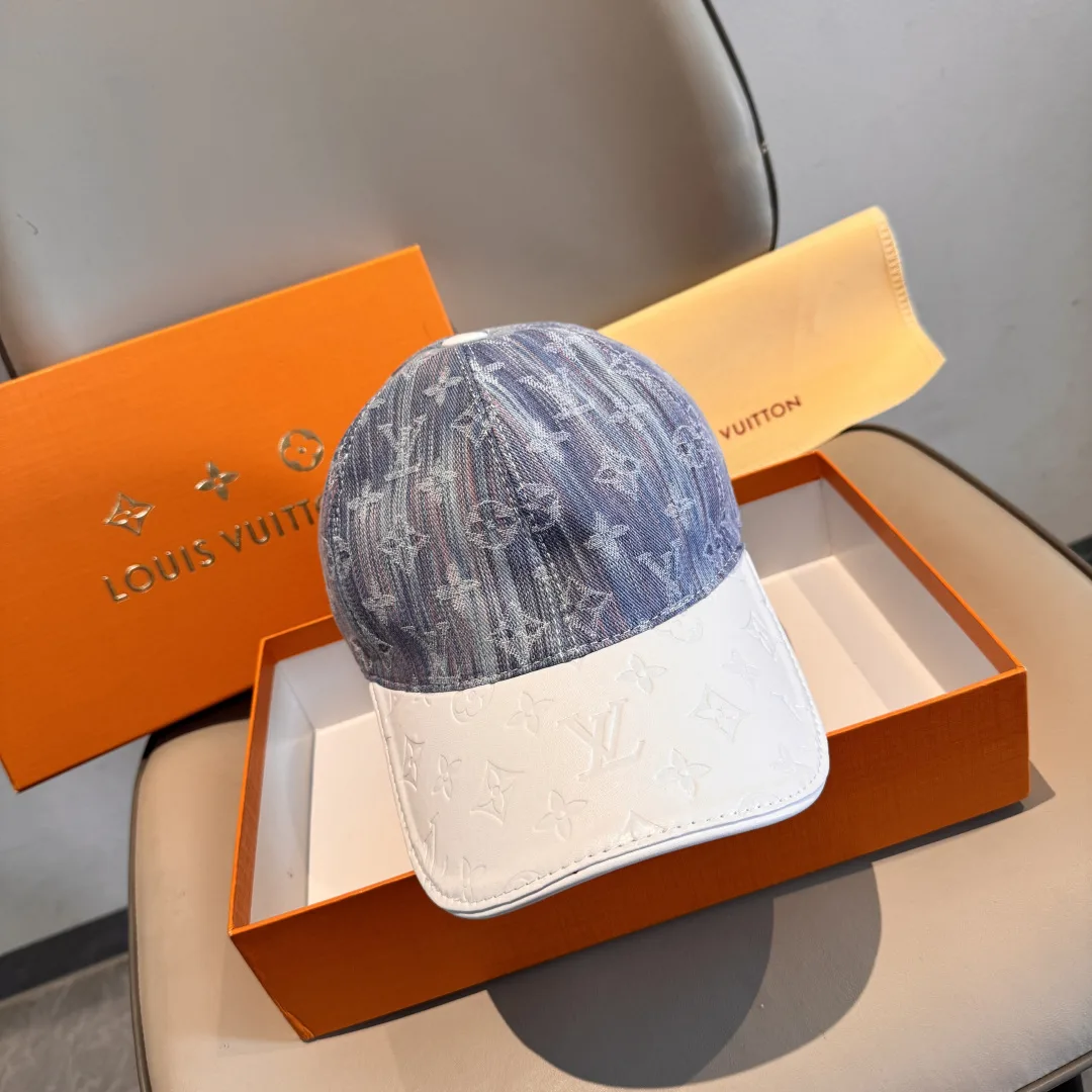 SportInspired Louis Vuitton Cloth Bag 188