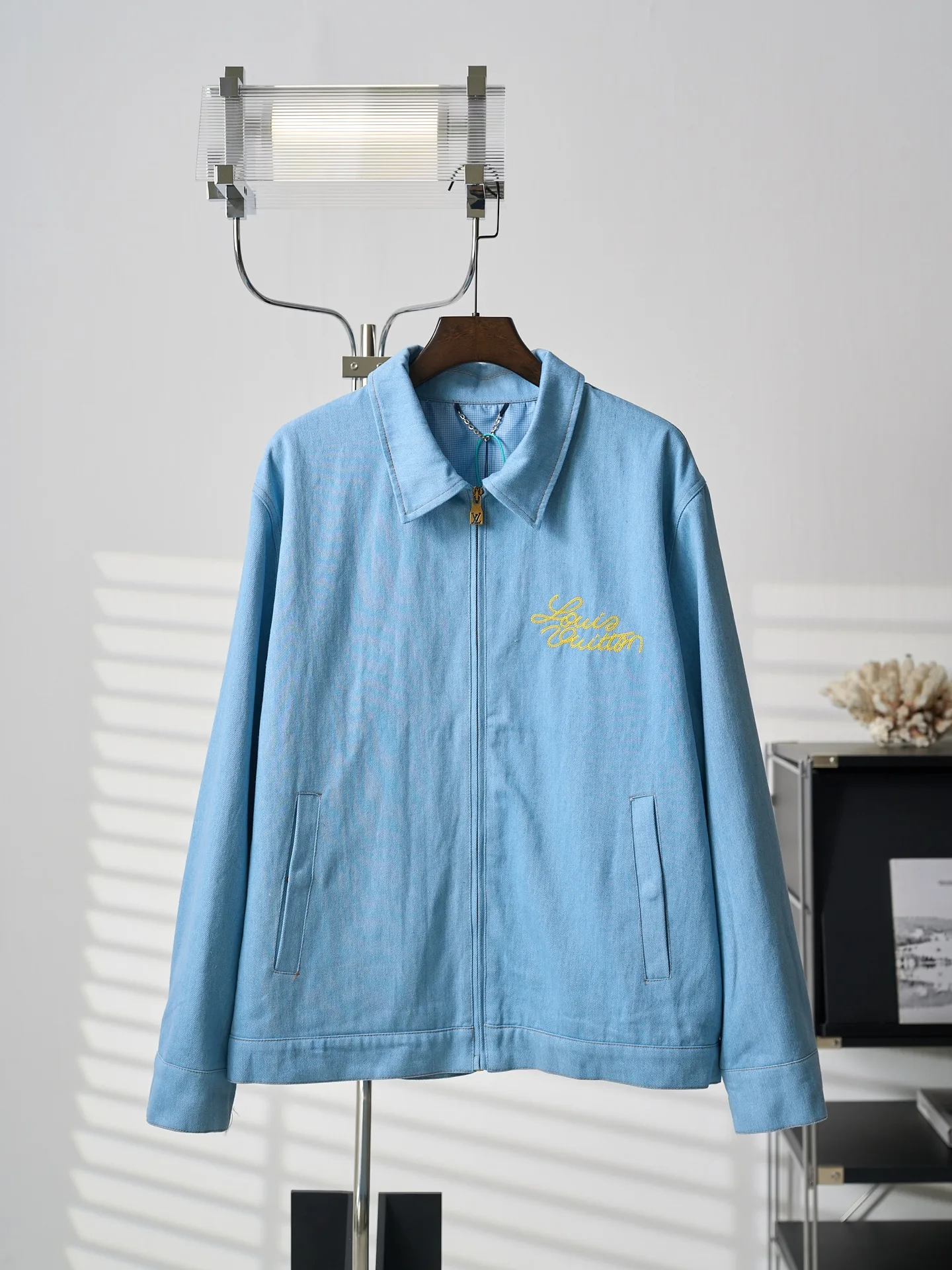 Louis Vuitton Coat Sustainable 213