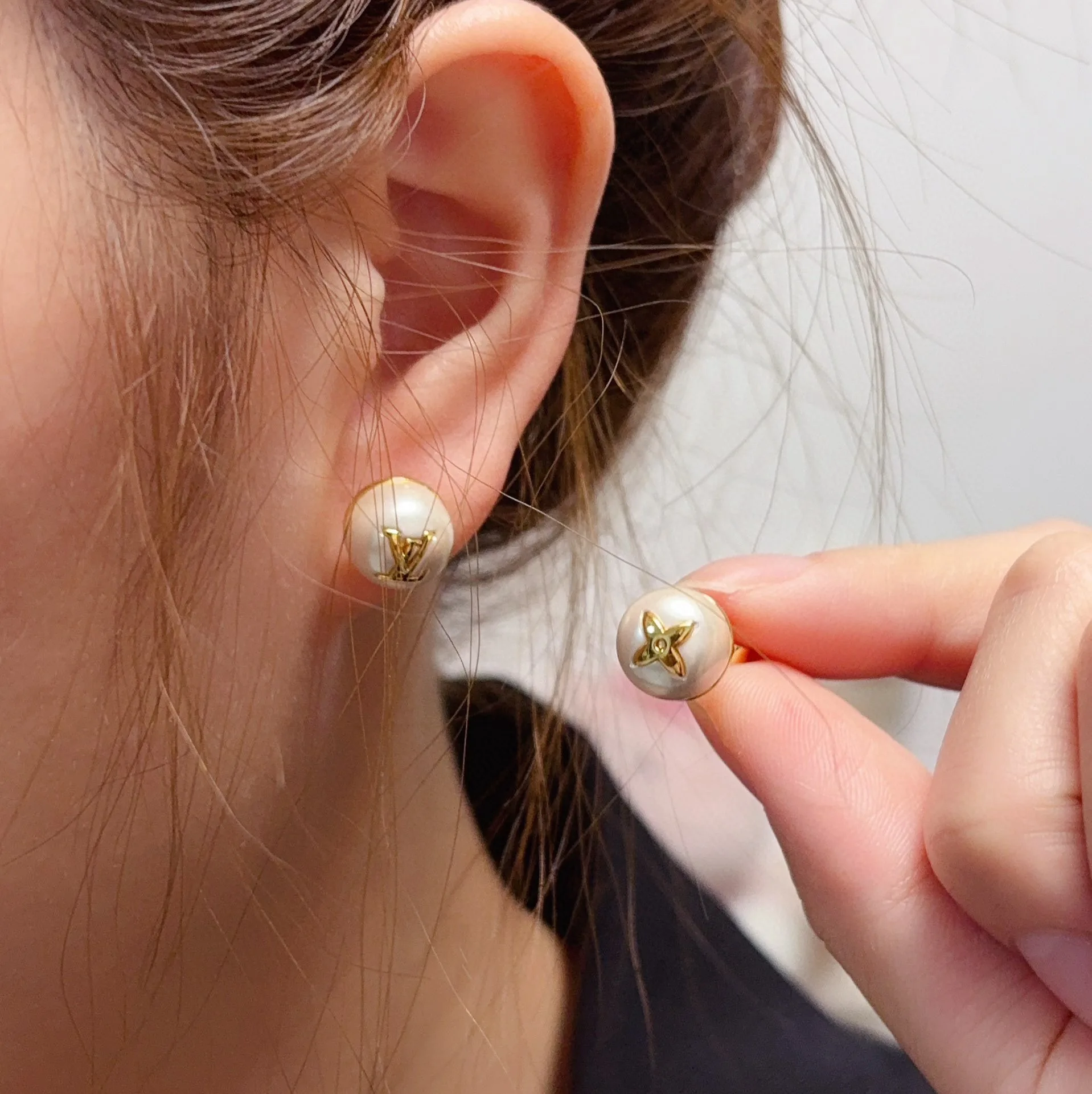 Louis Vuitton Earrings WrinkleFree 228