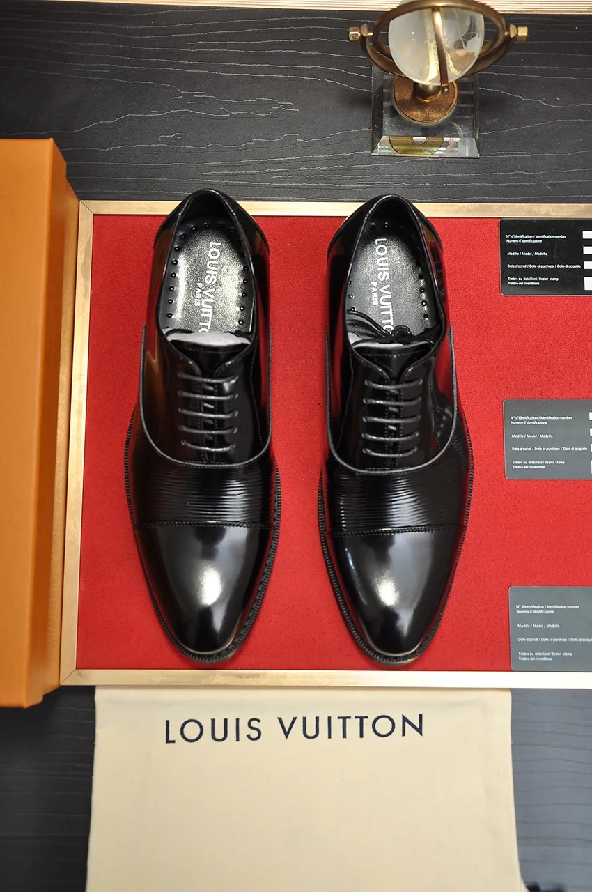 Timeless Louis Vuitton Formal Wear 1268