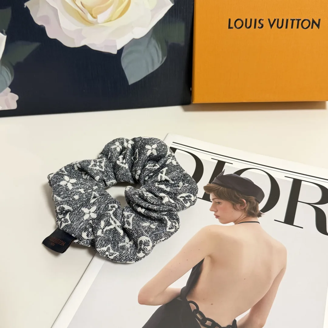 Youthful Louis Vuitton Hair Tie 292