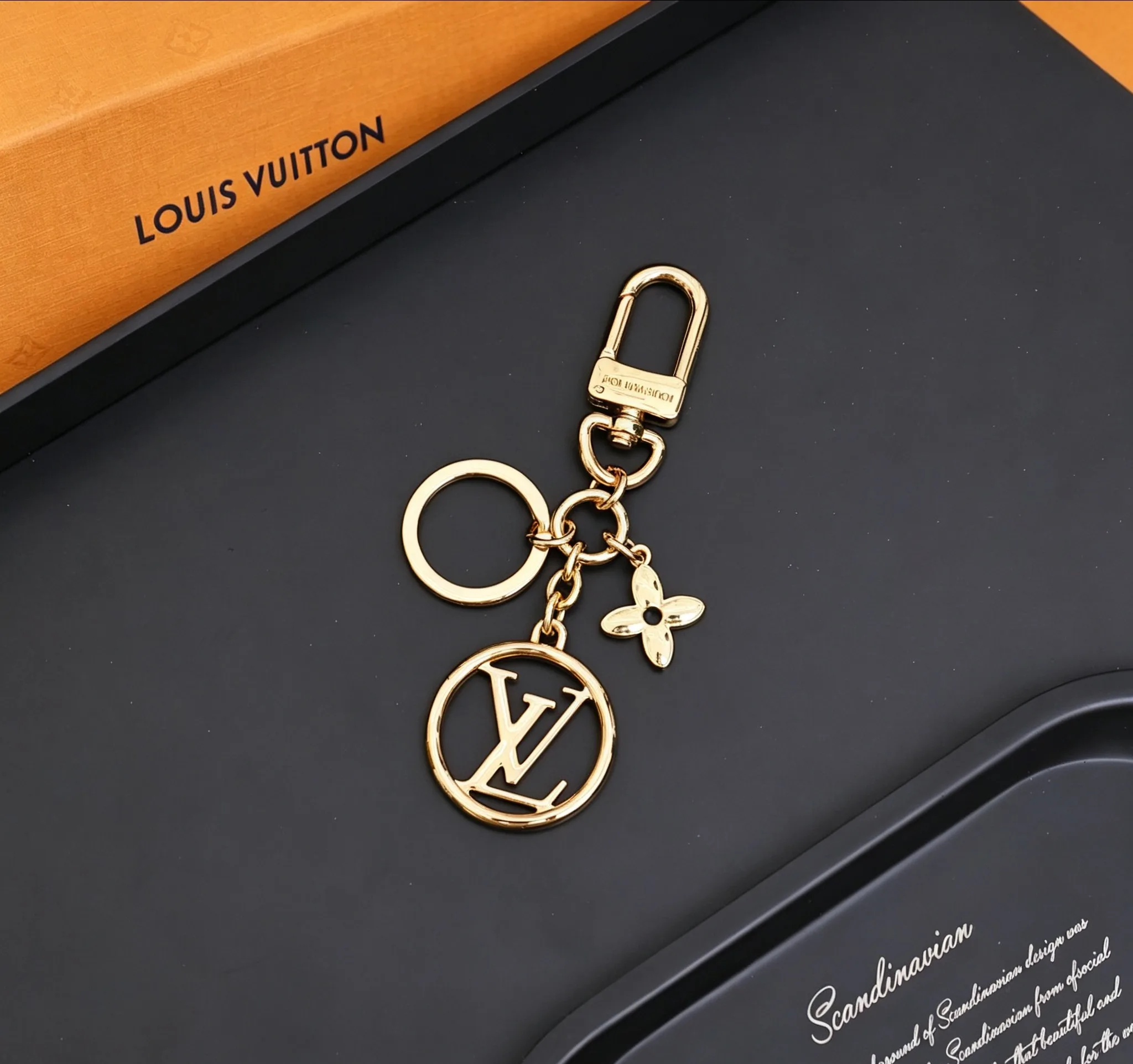 Modern Louis Vuitton Keychain 367