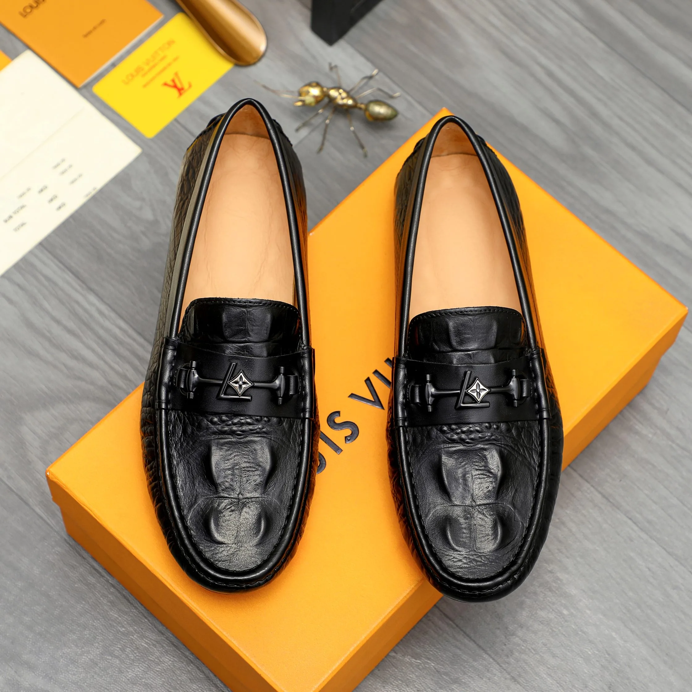 Louis Vuitton Leather Shoes Affordable 395