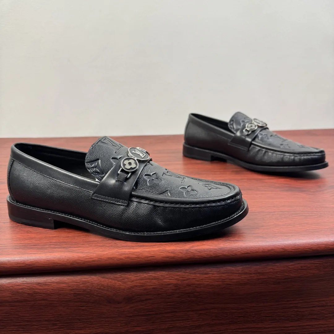 Louis Vuitton Leather Shoes ZipUp 484