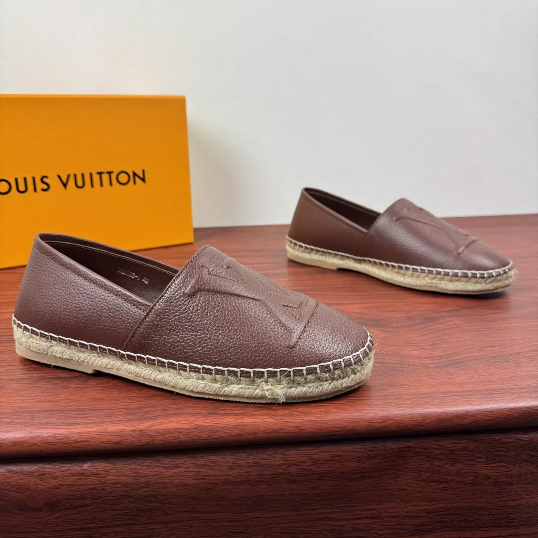 QuickDry Louis Vuitton Leather Shoes 476