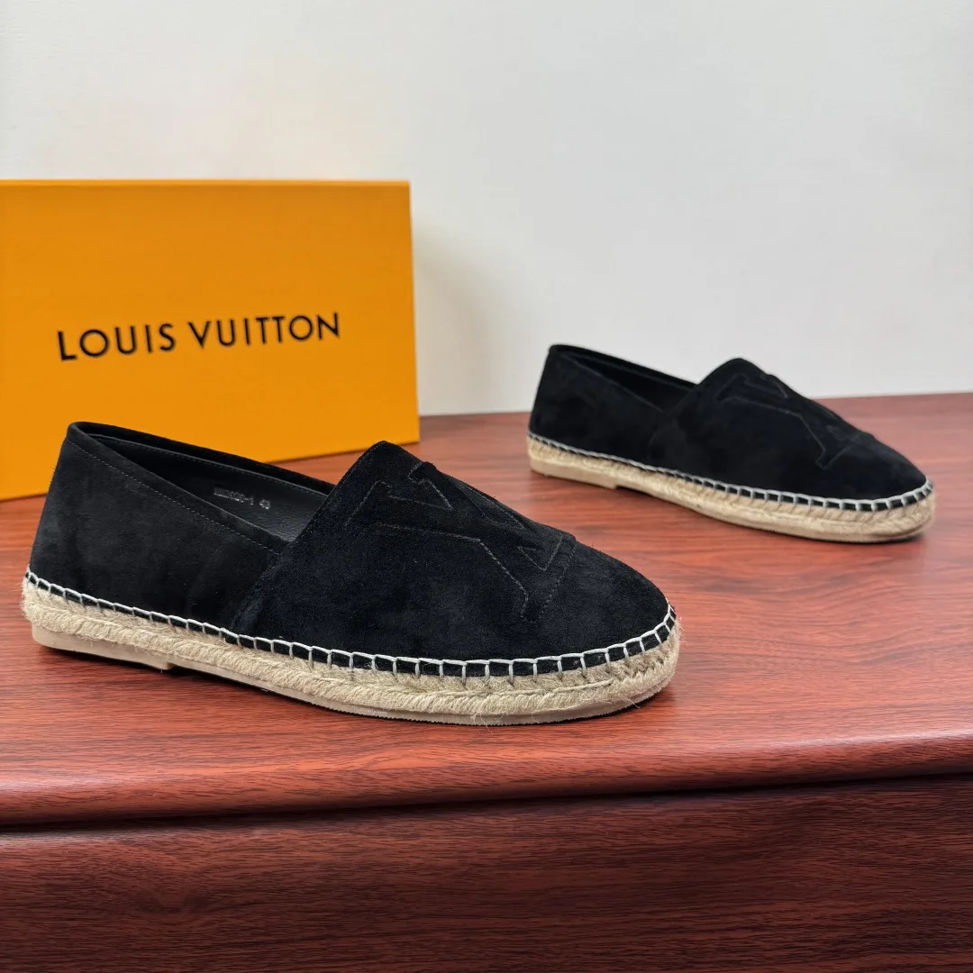 FreshLook Louis Vuitton Leather Shoes 458