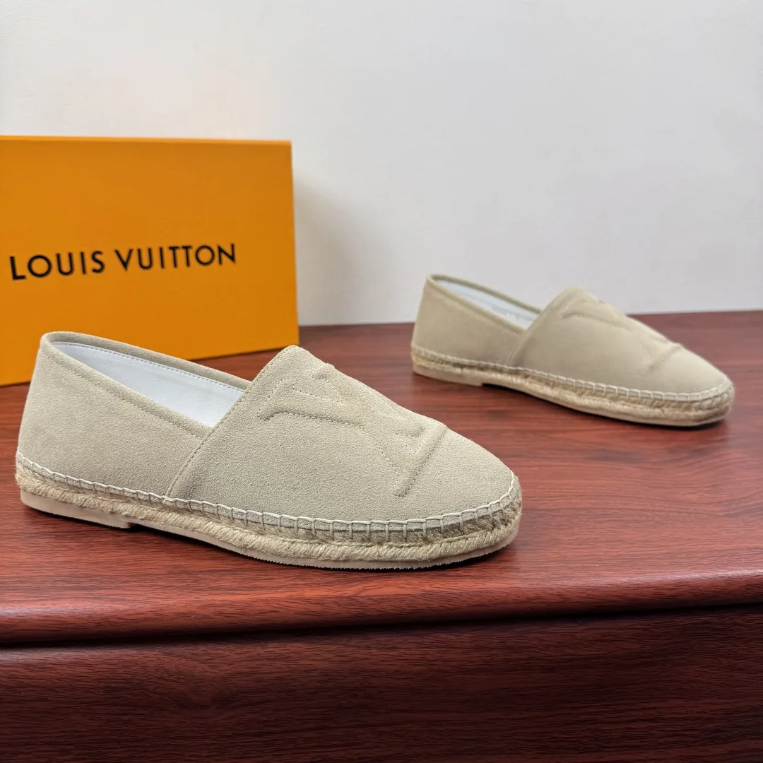 Louis Vuitton Leather Shoes Trendy 472