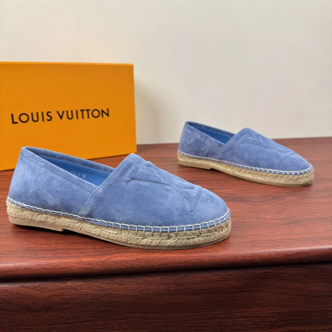Louis Vuitton Leather Shoes Youthful 473
