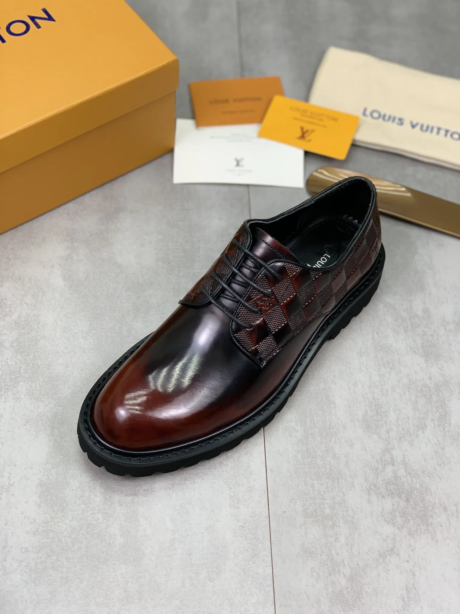 Louis Vuitton Leather Shoes Classic 446
