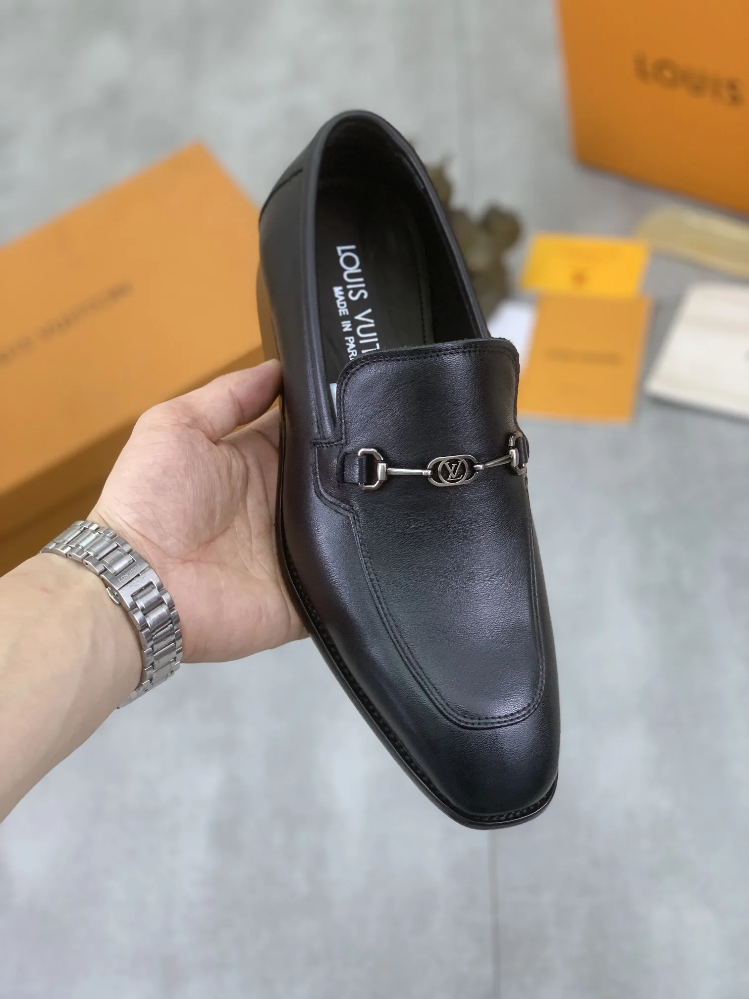 WeatherProof Louis Vuitton Leather Shoes 407