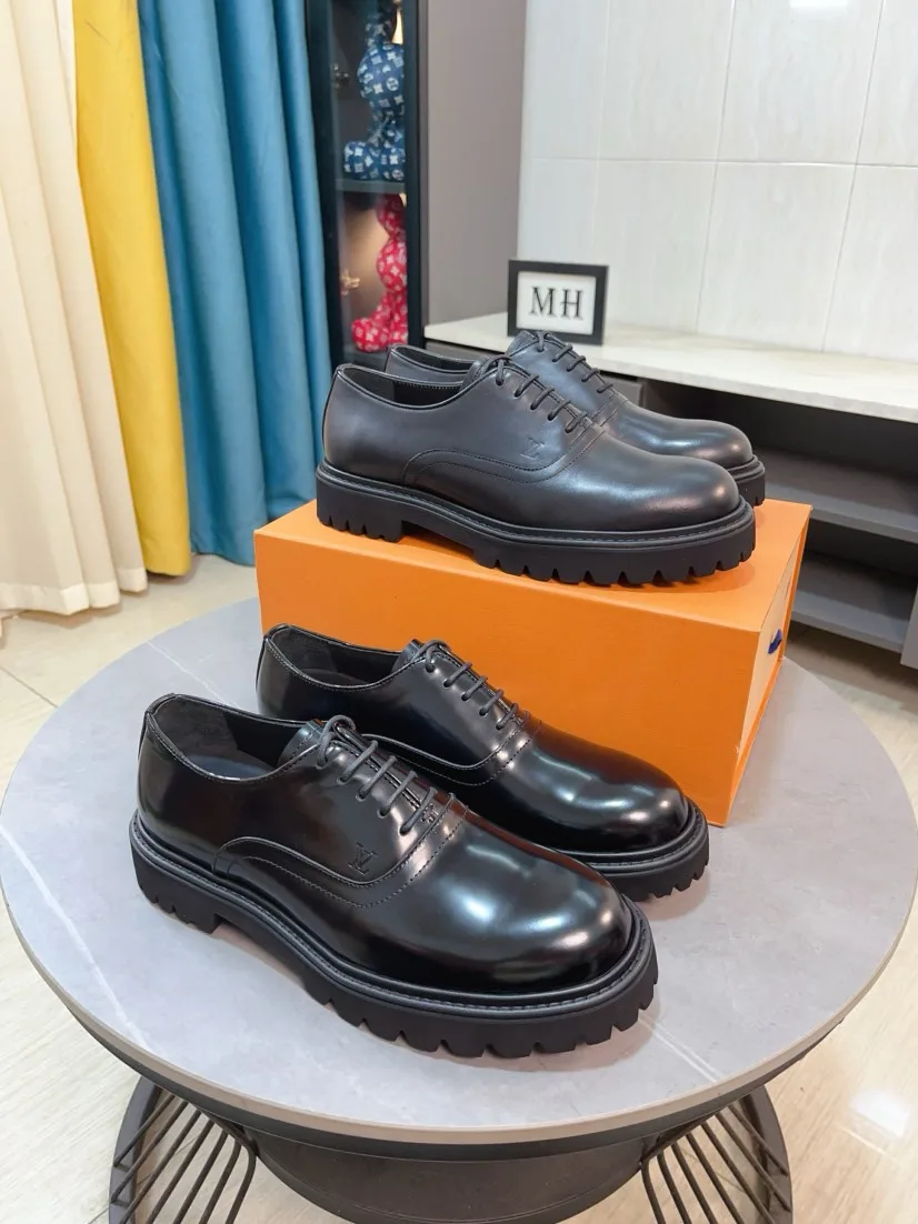 Louis Vuitton Leather Shoes Refined 481
