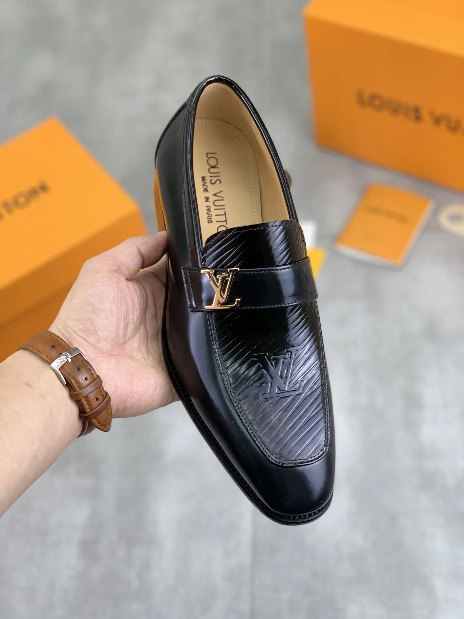 HighQuality Louis Vuitton Leather Shoes 410