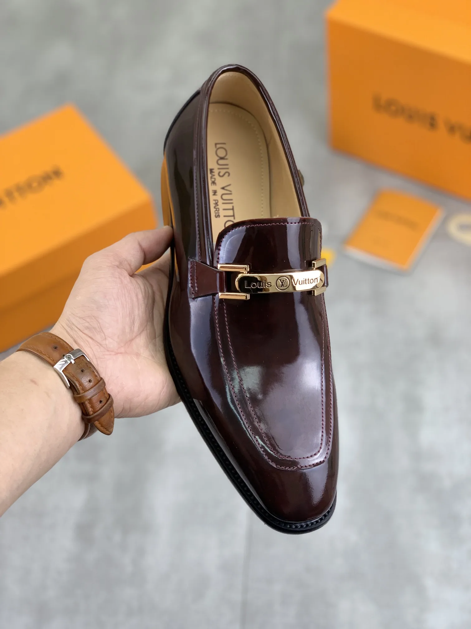 TimelessDesign Louis Vuitton Leather Shoes 408
