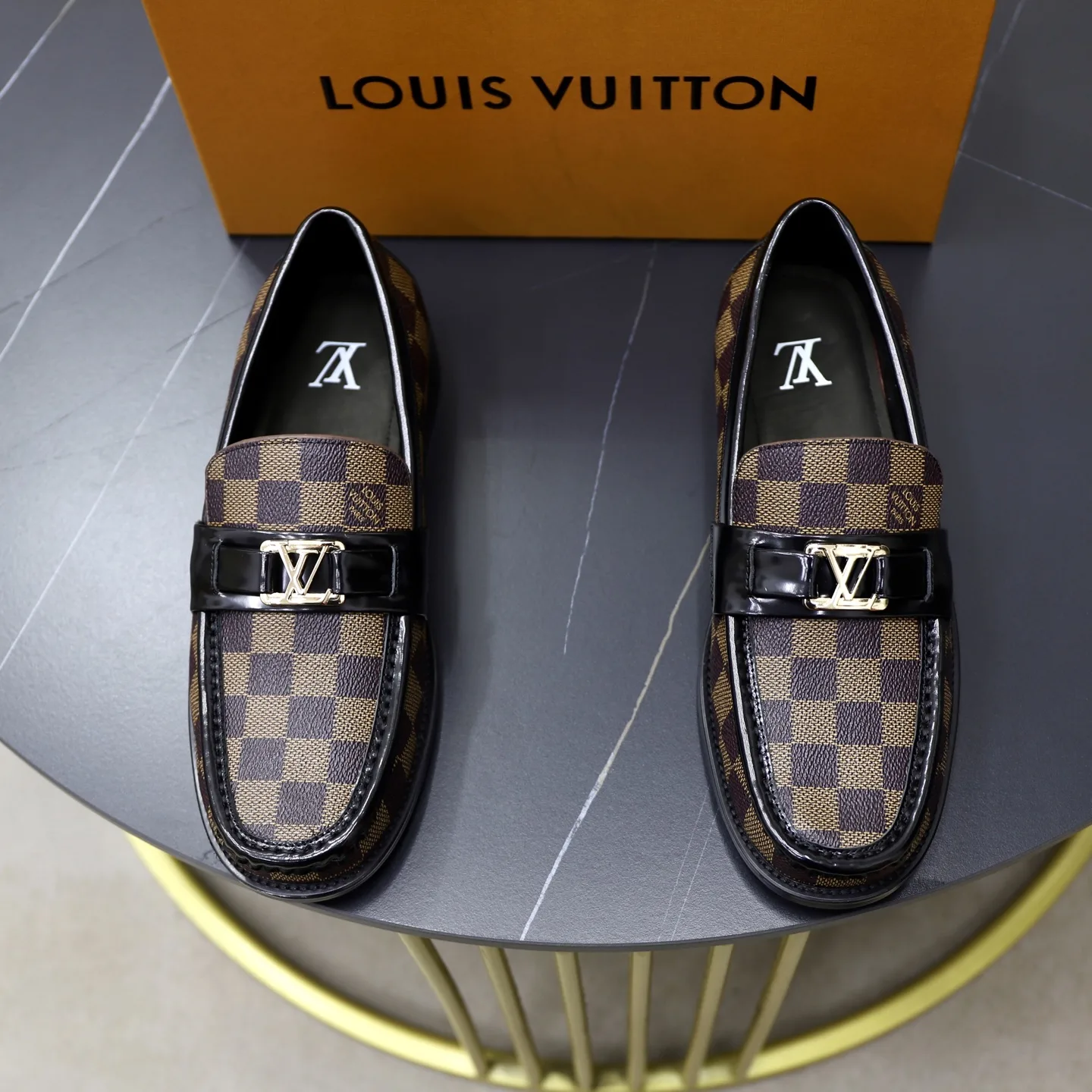Louis Vuitton Leather Shoes Efficient 434
