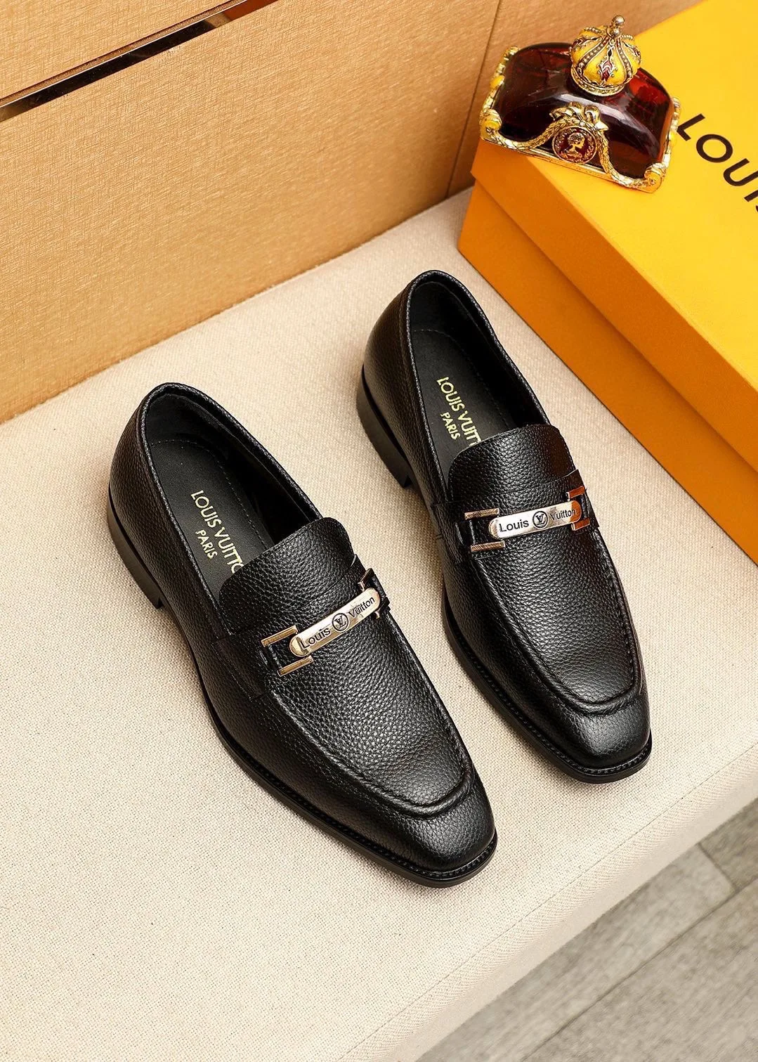 Louis Vuitton Leather Shoes Resilient 424