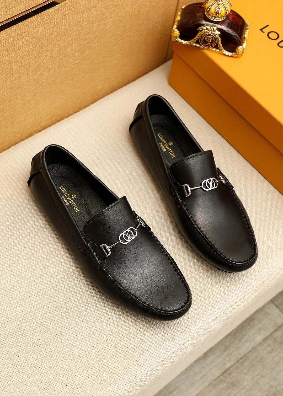 Louis Vuitton Leather Shoes Casual 393