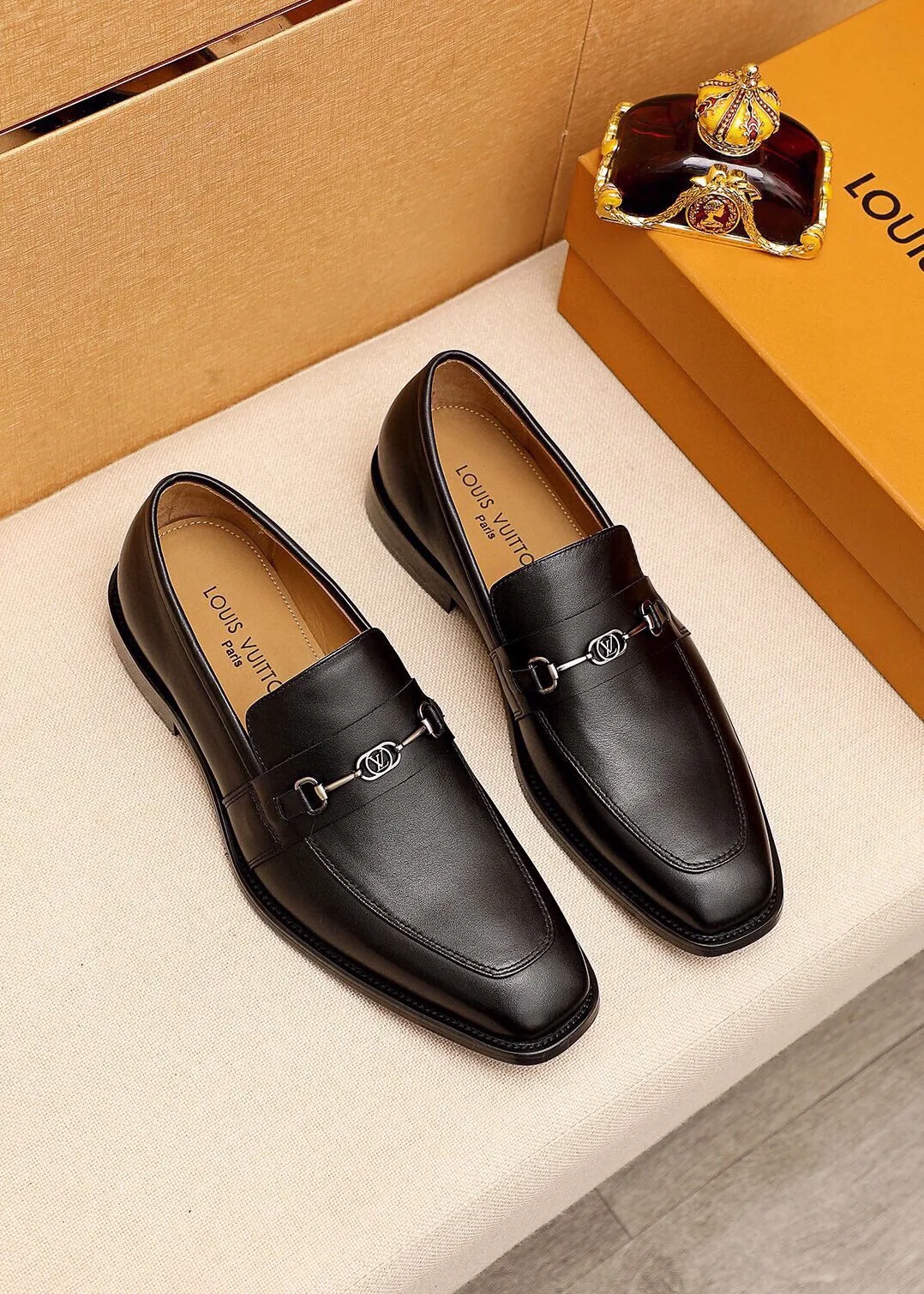 Contemporary Louis Vuitton Leather Shoes 439