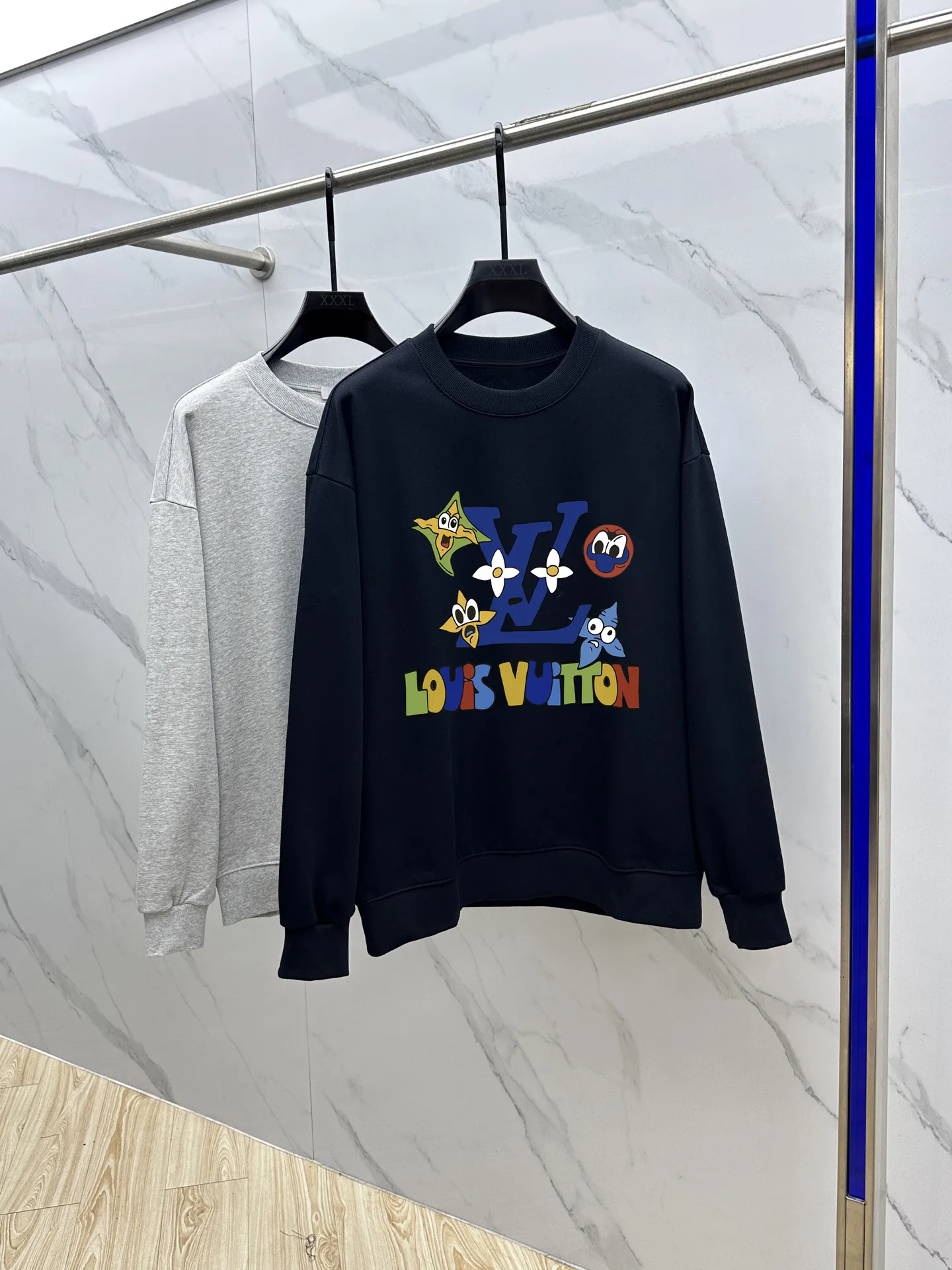 Louis Vuitton Long Sleeves Premium 498