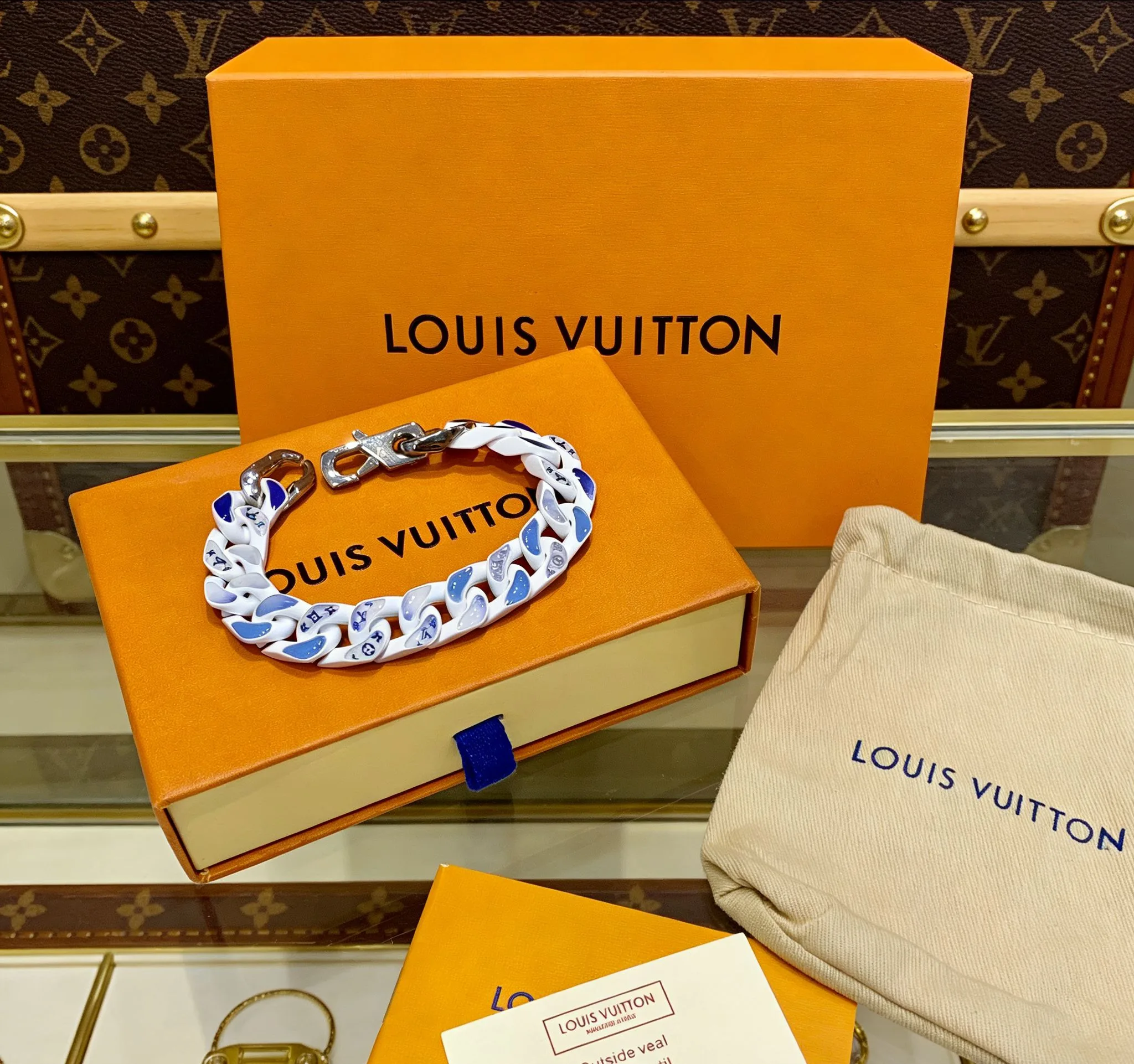 Louis Vuitton Necklace Neat 591