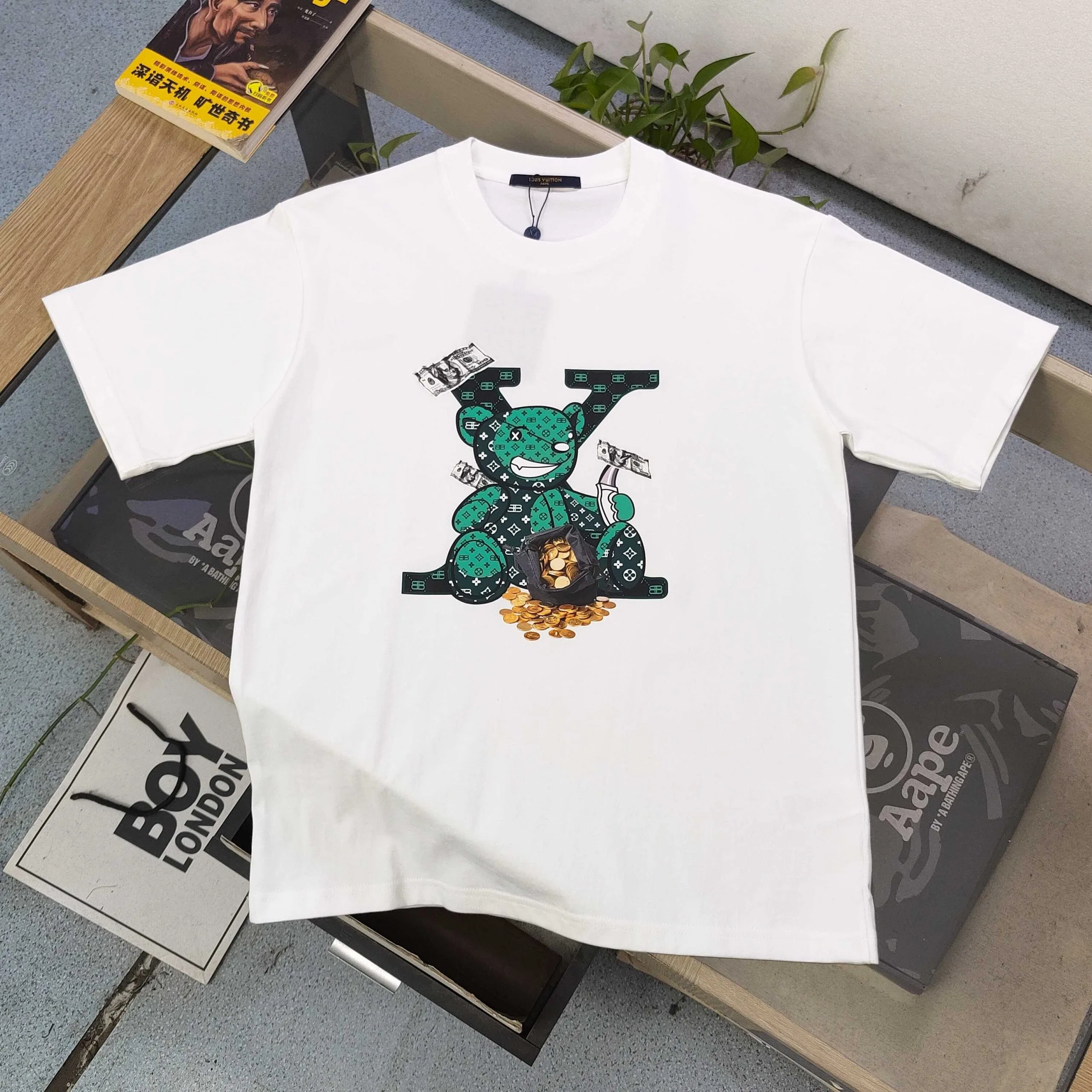 Louis Vuitton Short Sleeves Contemporary 736