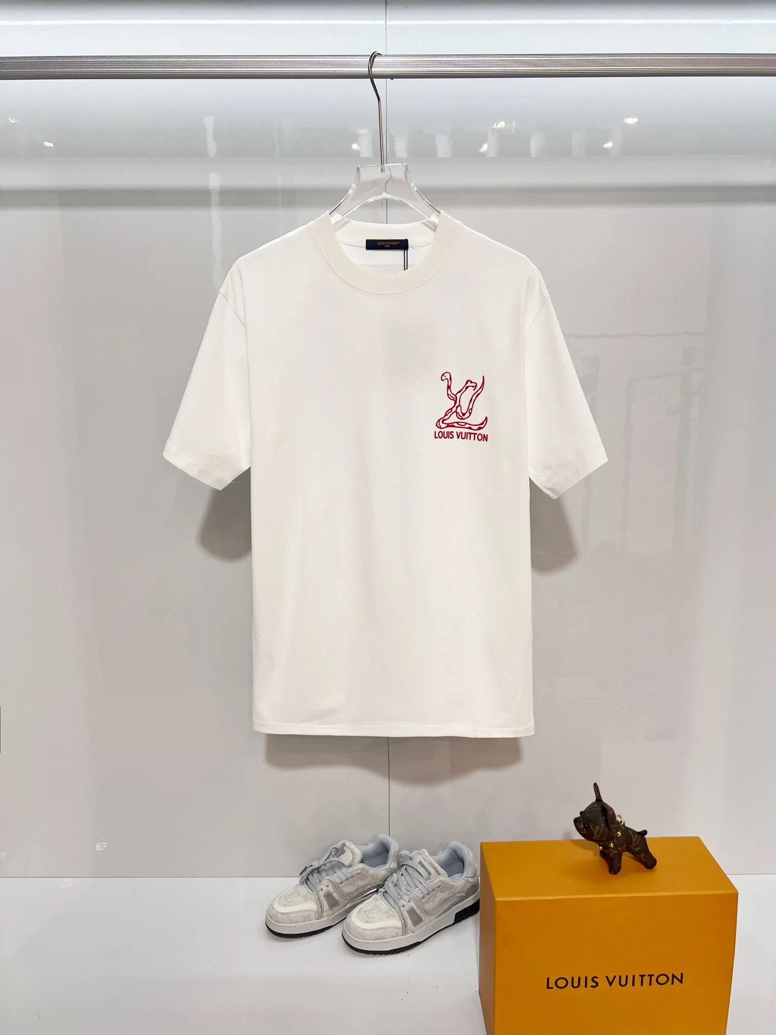 BestValue Louis Vuitton Short Sleeves 811