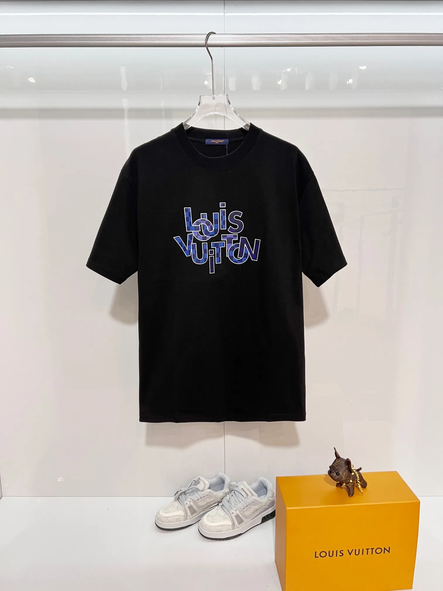 Louis Vuitton Short Sleeves Efficient 771