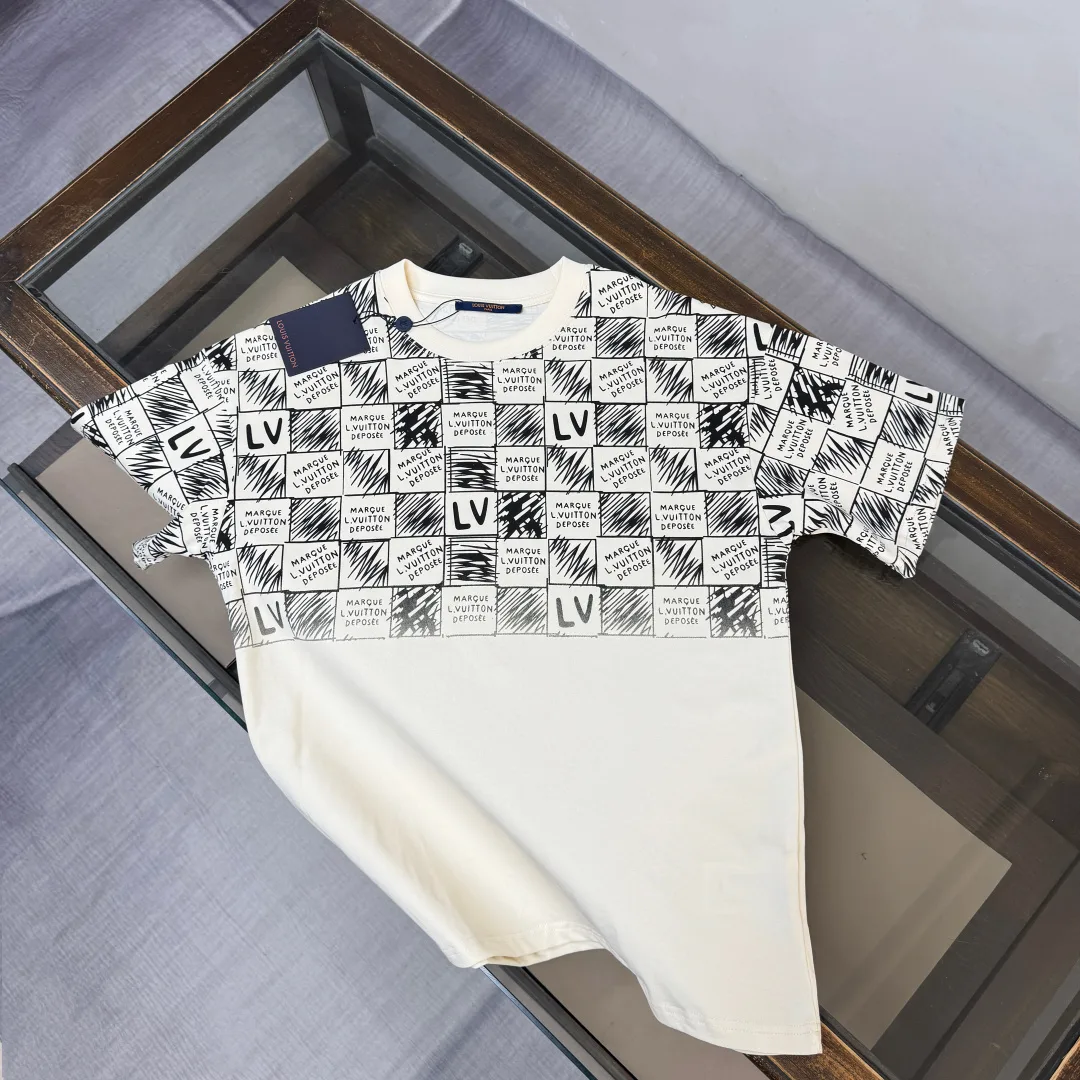 TimelessDesign Louis Vuitton Short Sleeves 826
