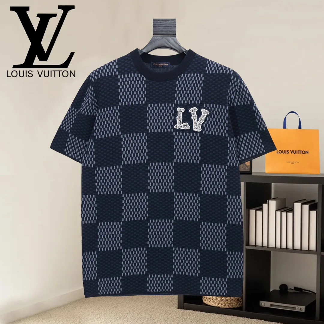 OnTrend Louis Vuitton Short Sleeves 658