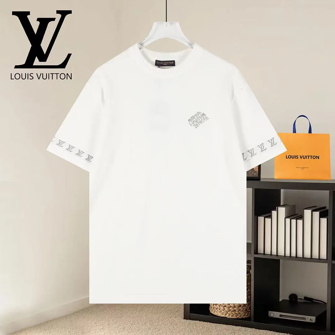 Louis Vuitton Short Sleeves Supportive 851