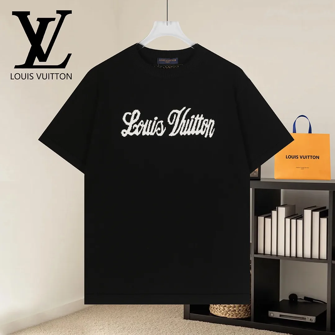 Louis Vuitton Short Sleeves Chic 859