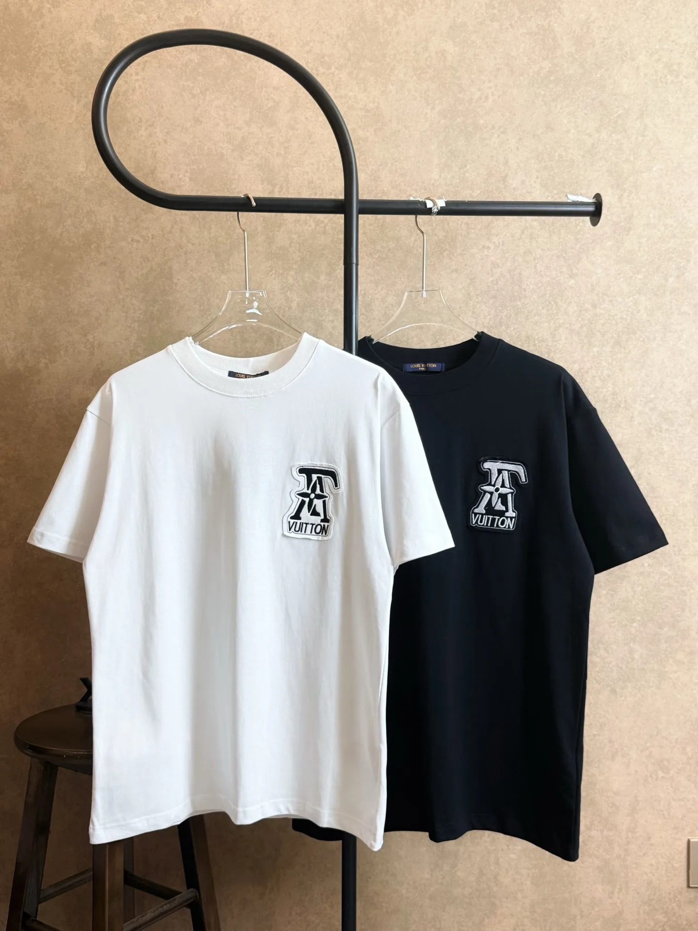 Louis Vuitton Short Sleeves EyeCatching 779
