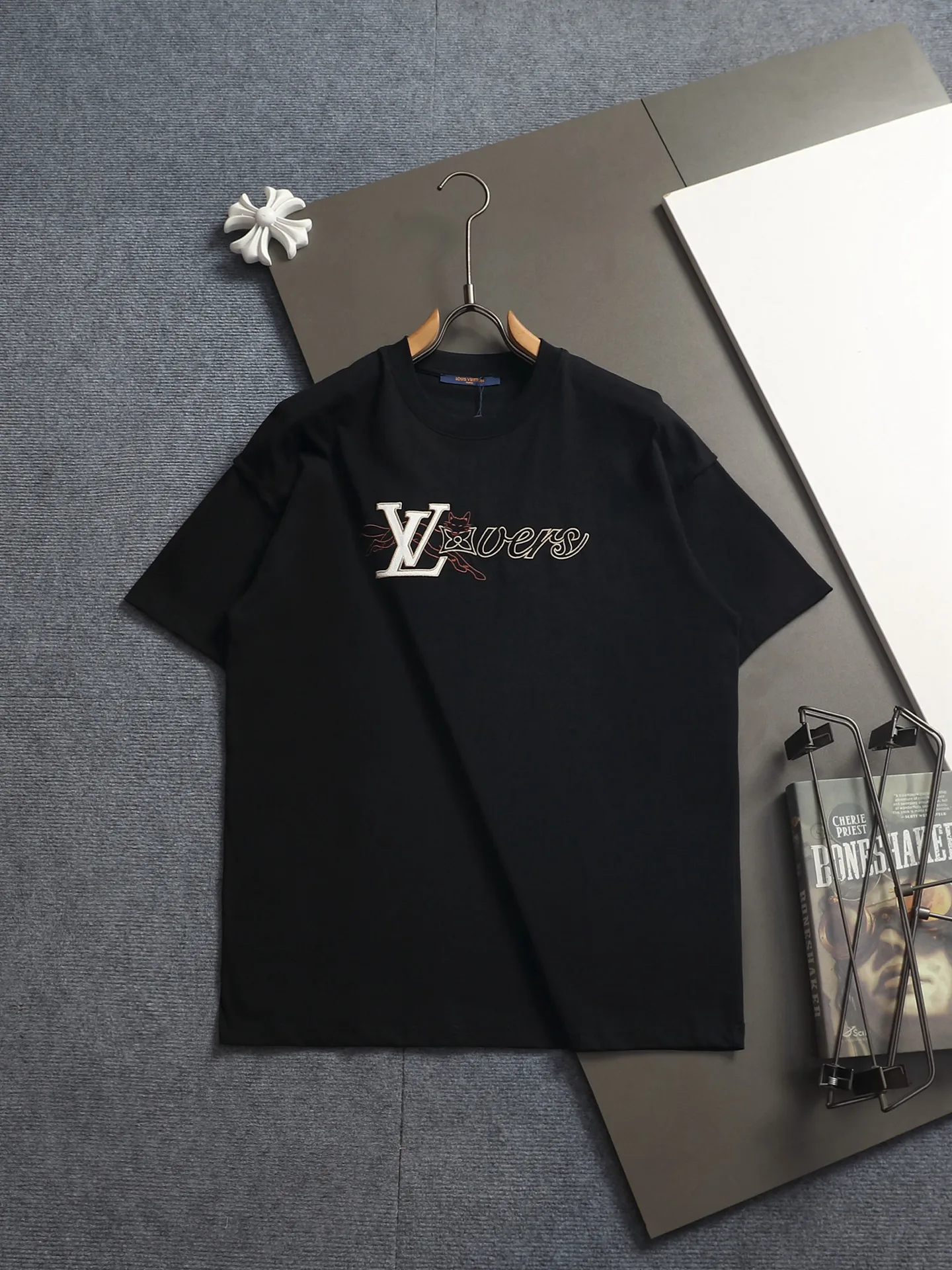Louis Vuitton Short Sleeves FlexibleFit 768