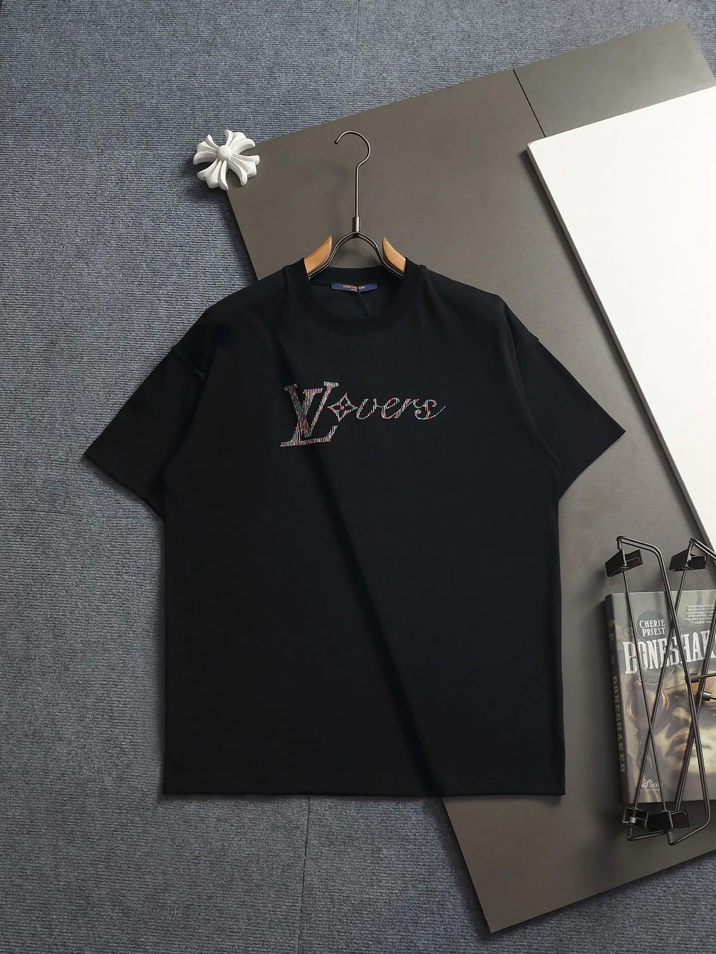 AllSeason Louis Vuitton Short Sleeves 767