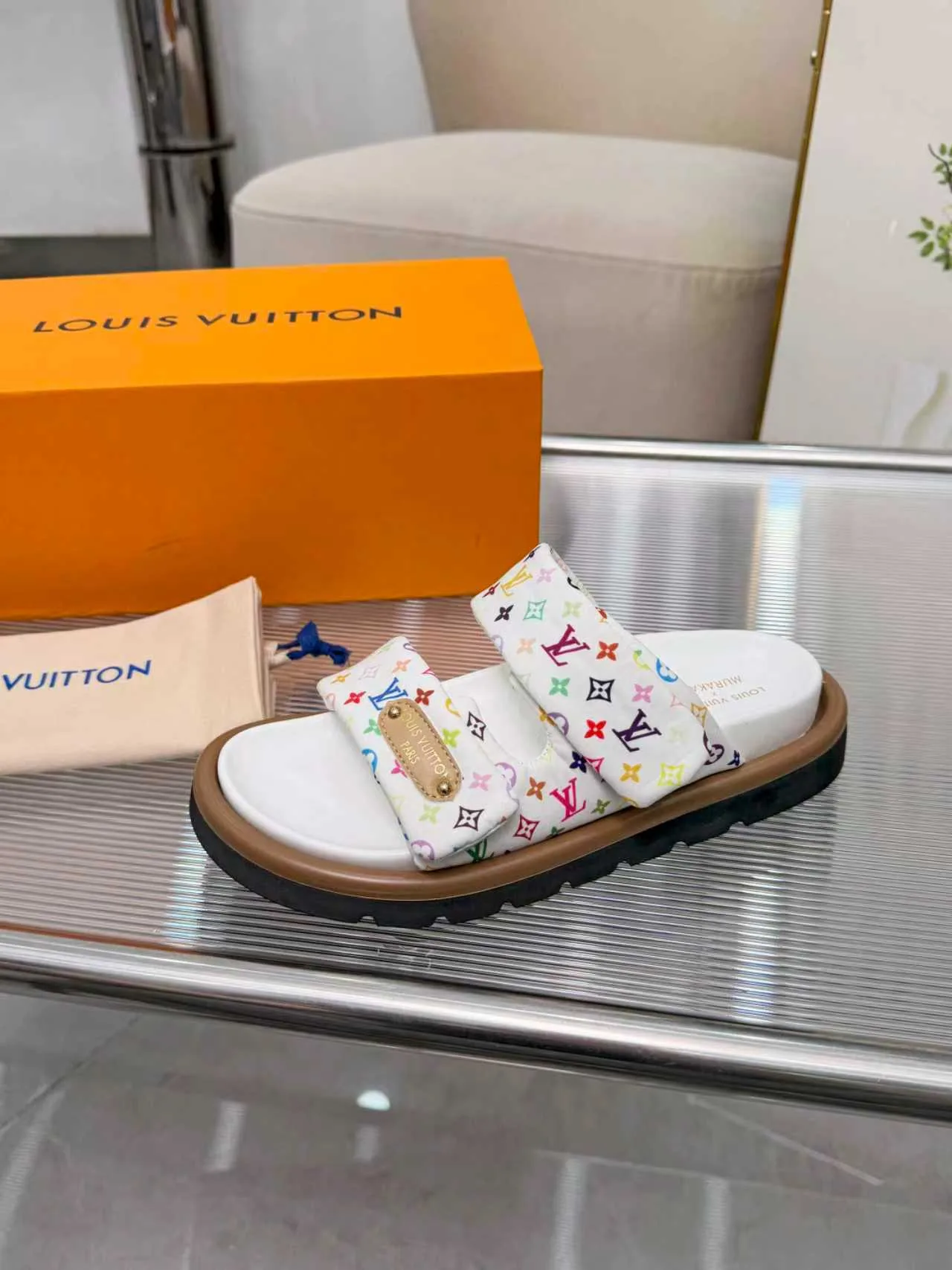 TravelReady Louis Vuitton Slippers 960