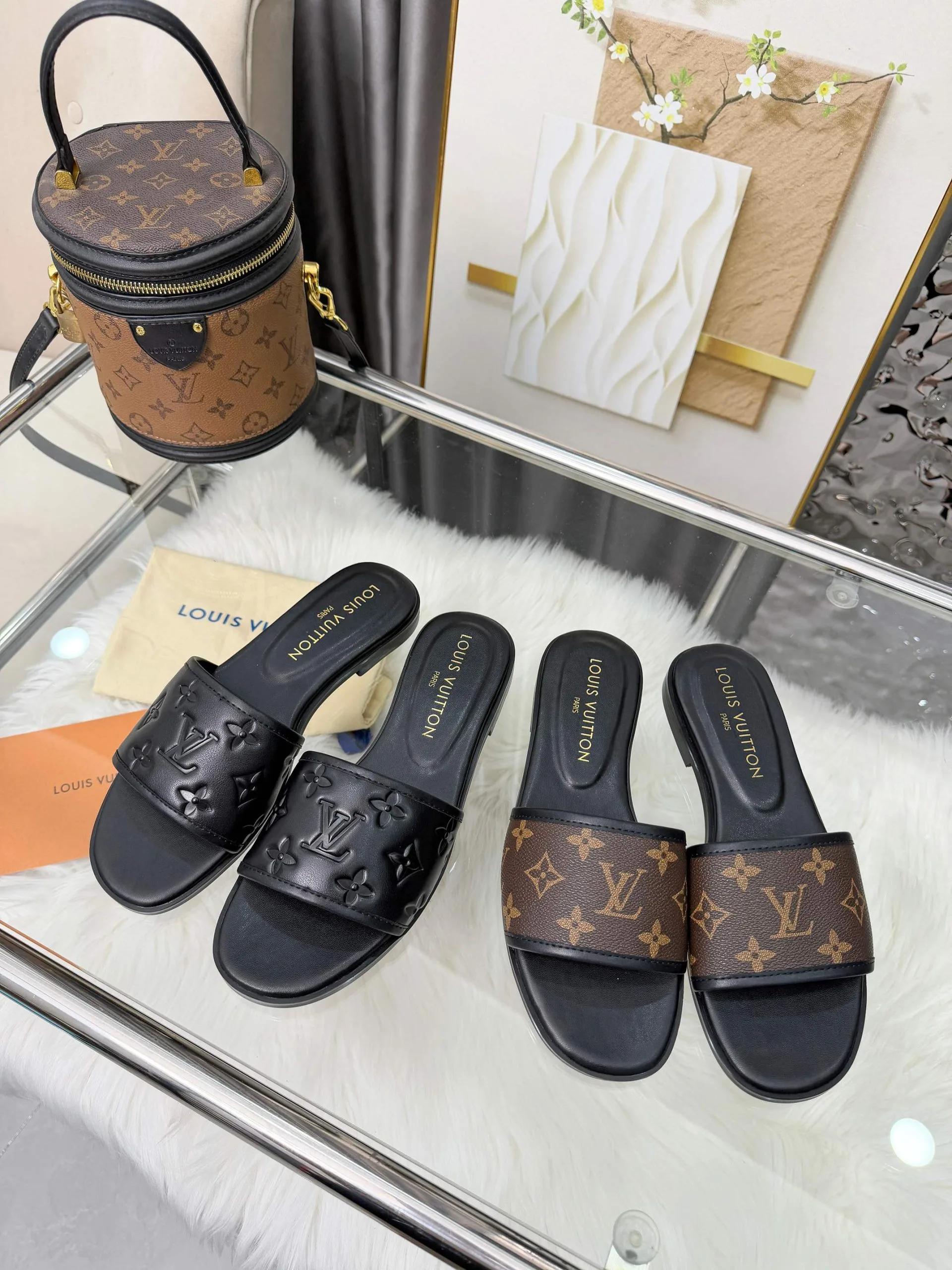 Louis Vuitton Slippers WaterResistant 953