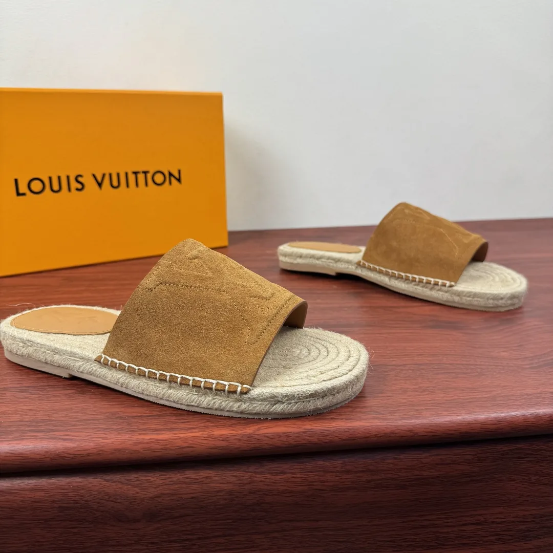 Upgraded Louis Vuitton Slippers 1040