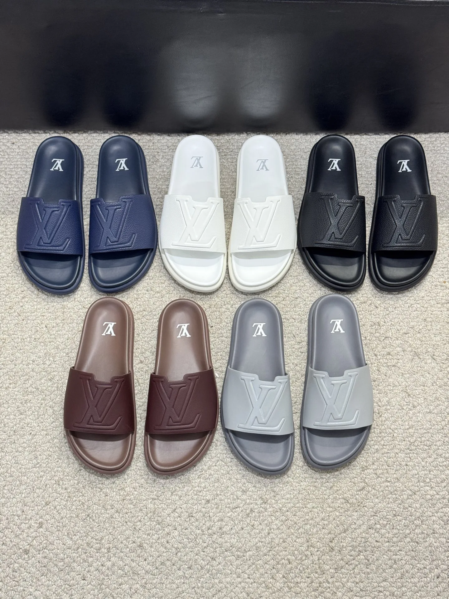 Louis Vuitton Slippers Functional 964