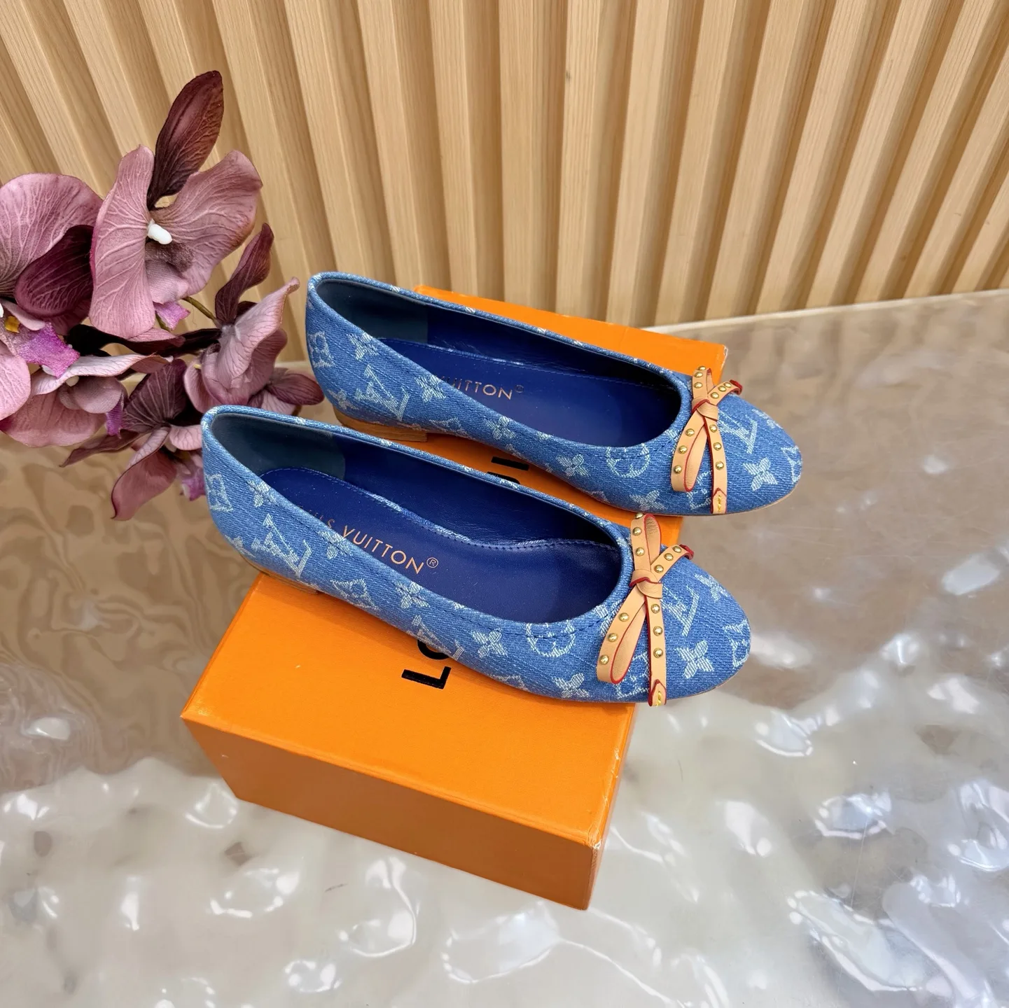Louis Vuitton Slippers Snug 1054