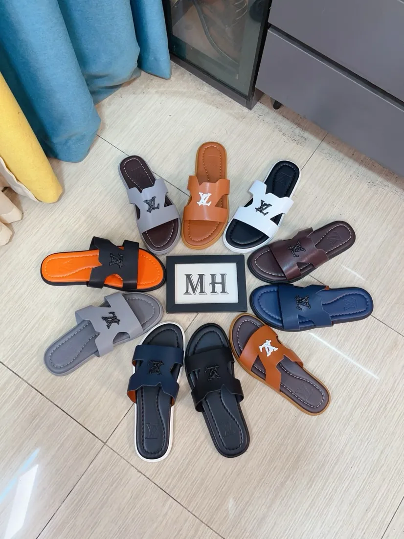 Louis Vuitton Slippers Functional 1009