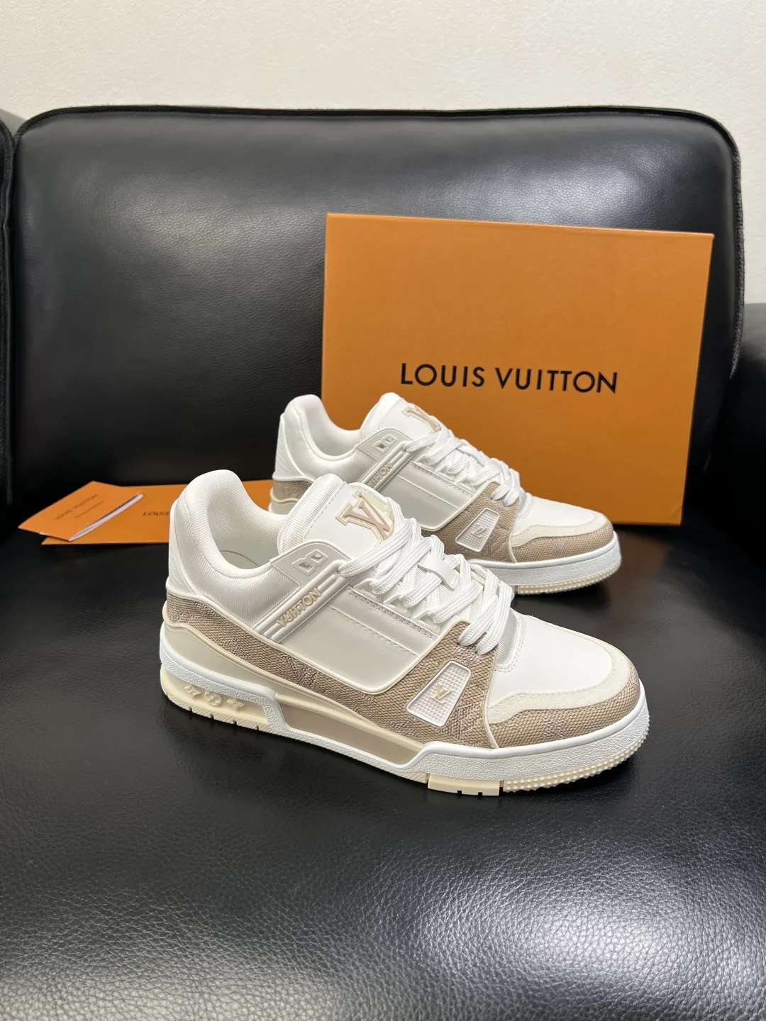 Refined Louis Vuitton Sneakers 1131