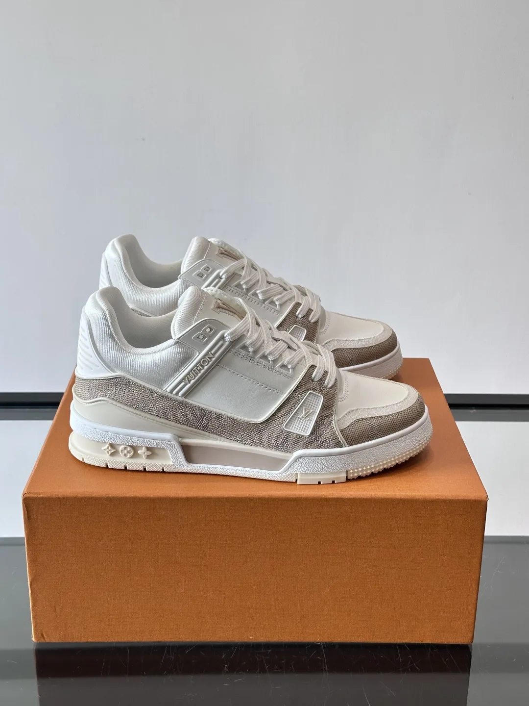 Louis Vuitton Sneakers Sporty 1144