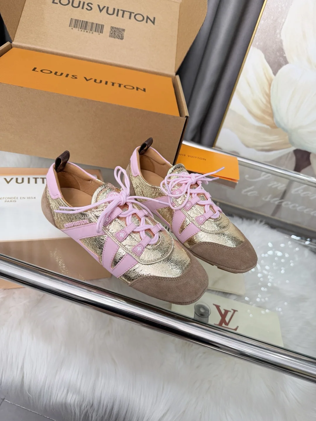 Louis Vuitton Sneakers EyeCatching 1088