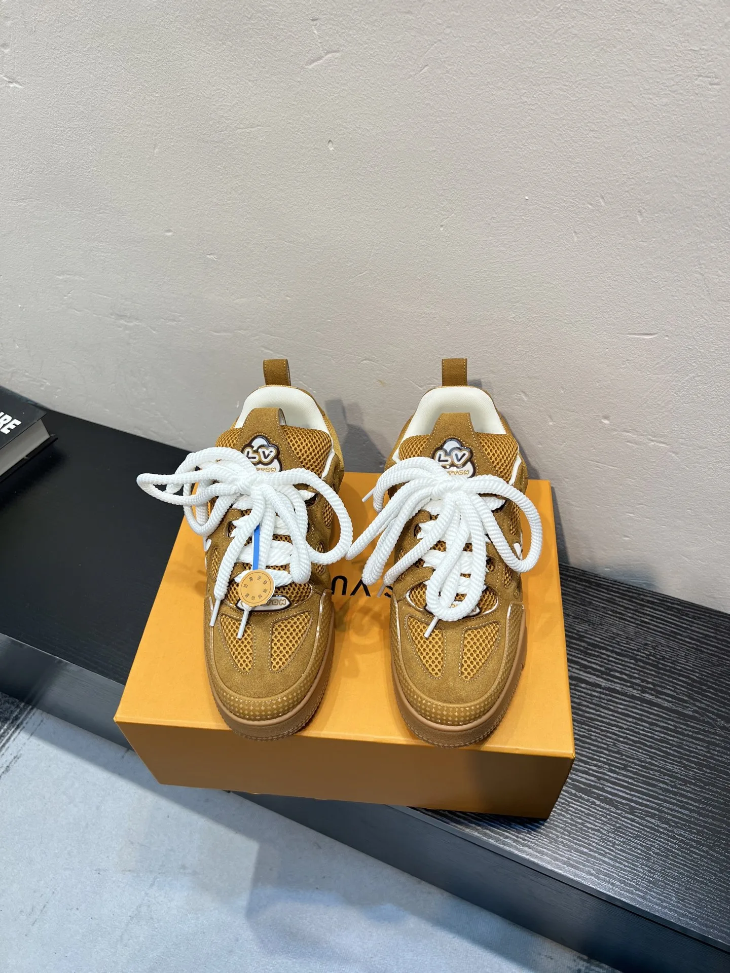 Cozy Louis Vuitton Sneakers 1108