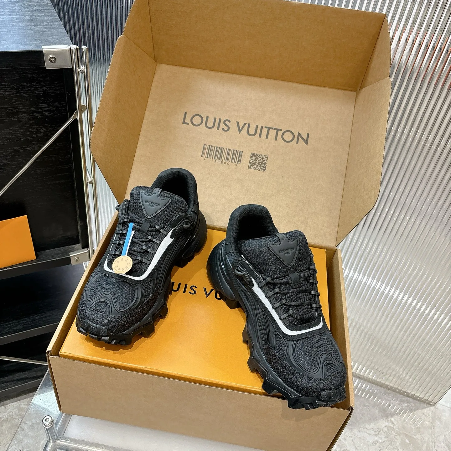 FreshLook Louis Vuitton Sneakers 1086